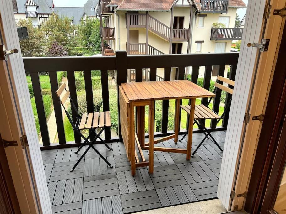 Le Balbec - Appartement Cosy Cabourg Esterno foto